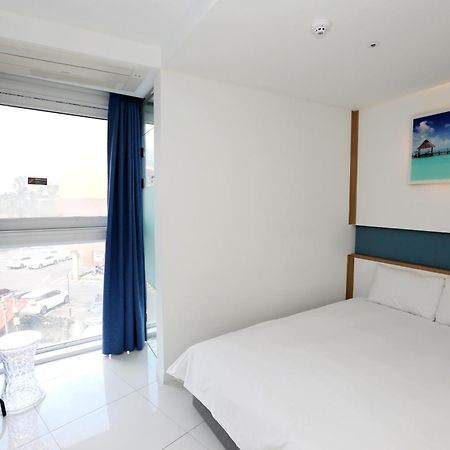 Hamdeok Beach Stay Jeju Exterior photo