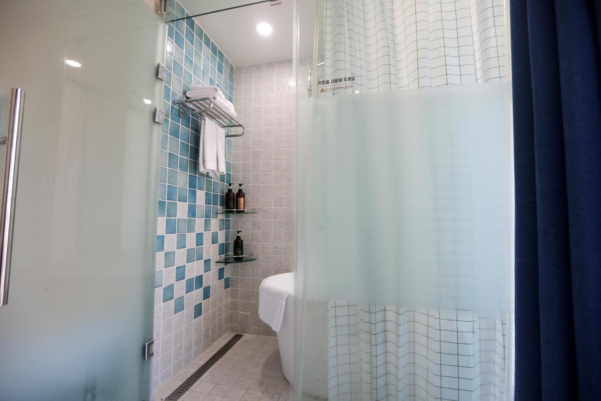 Hamdeok Beach Stay Jeju Exterior photo