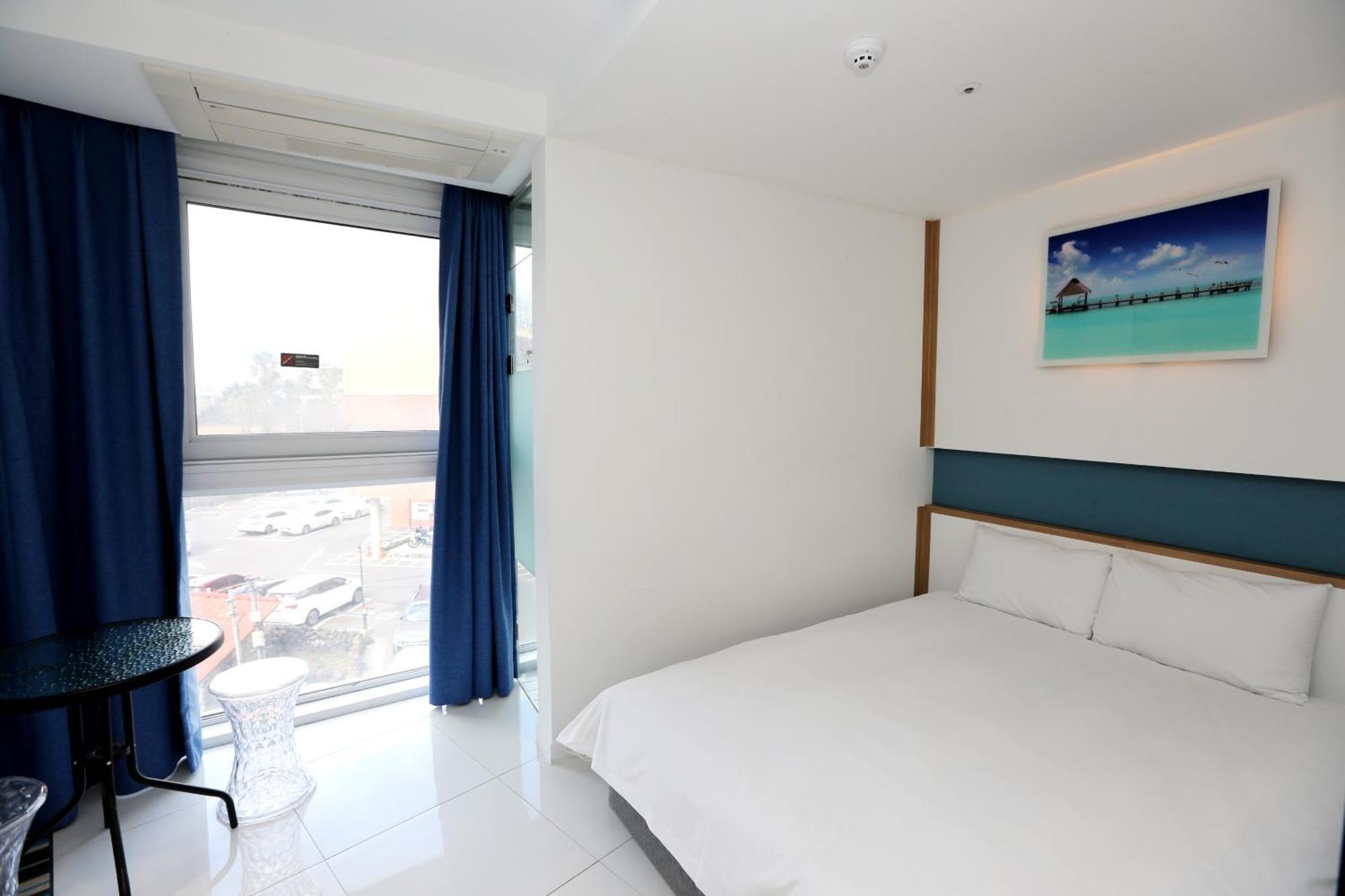 Hamdeok Beach Stay Jeju Exterior photo
